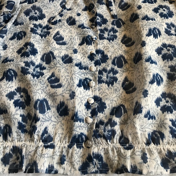 SOLD: Kimchi Blue (Urban Outfitters) Blouse - Picture 3 of 6